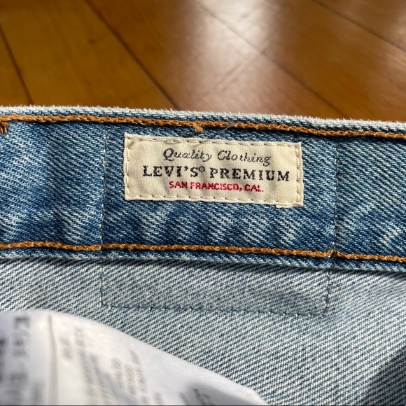 Levi’s 501 Skinny Jeans - Button Fly - Authentic Denim - Size 26x30 - retail $98 - Picture 11 of 13